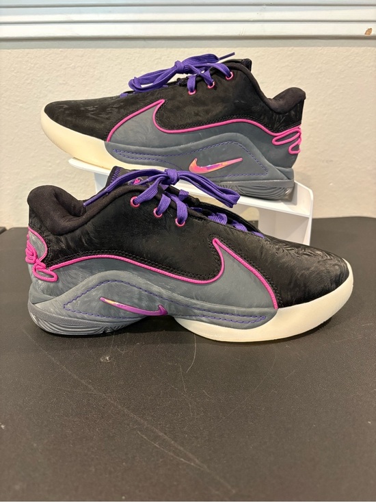 Nike Other - Nike LeBron XXII 22 'Blacklight' Pink Black FZ1094-001 Men's Size 8 Basketball